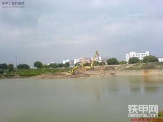 再出几张神钢机和加藤