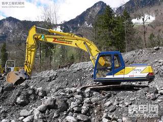 神钢 SK 200 III LC美图