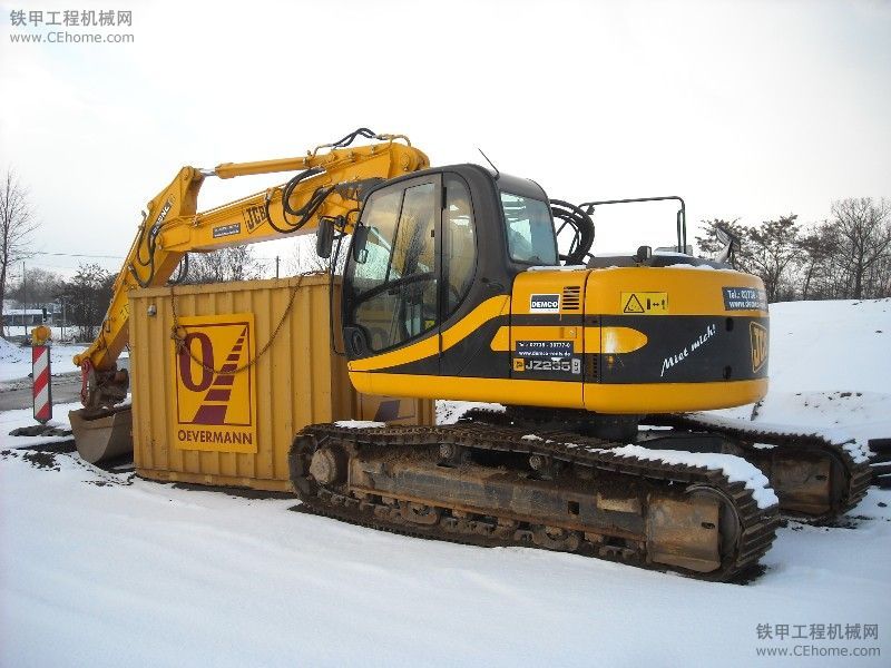 Jcb Jz 235