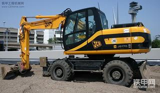 Jcb Js 175轮挖
