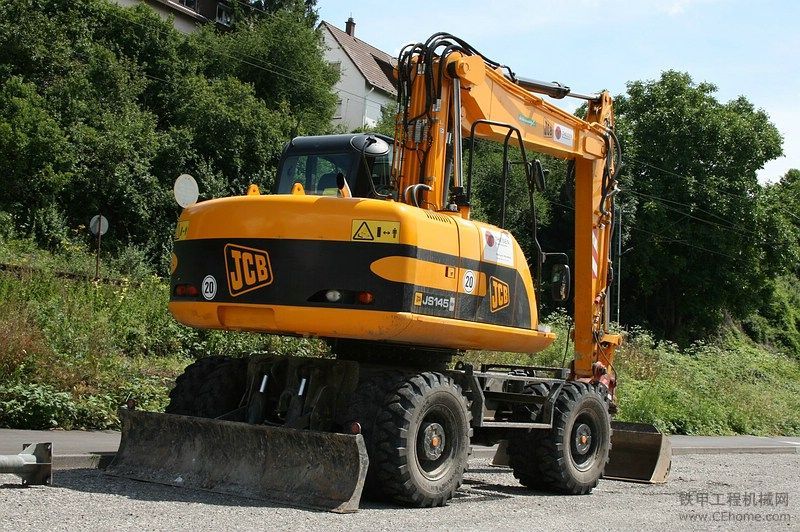 Jcb Js 145 W輪挖