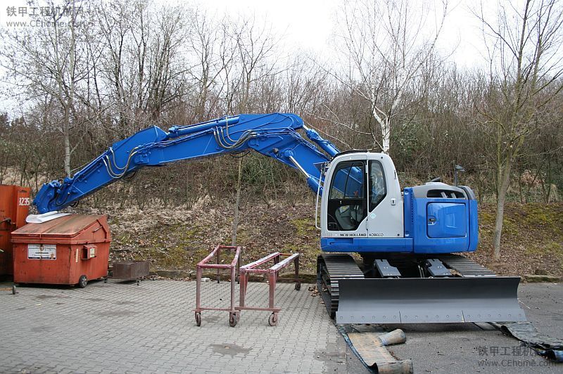 New Holland E235B SR