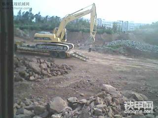 工地來(lái)的柳工