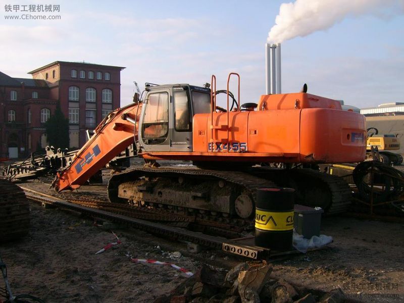 Hitachi EX 455