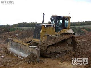 Cat D6M