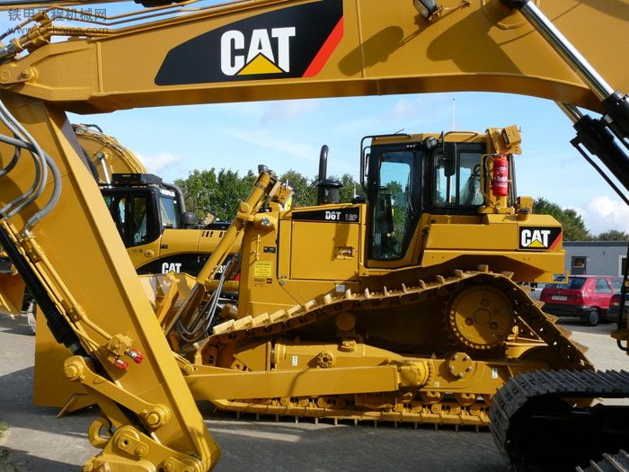 Cat D6T