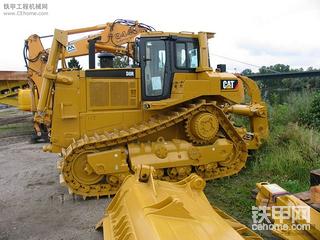 Cat D8R