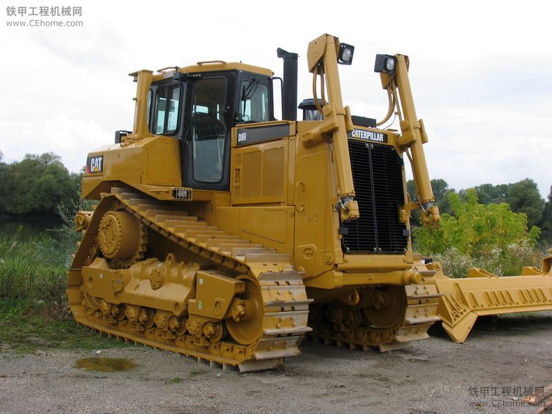 Cat D8R