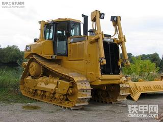 Cat D8R