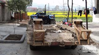 小松60挖机和拖车