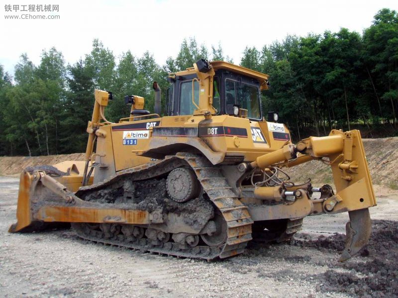 Cat D8T