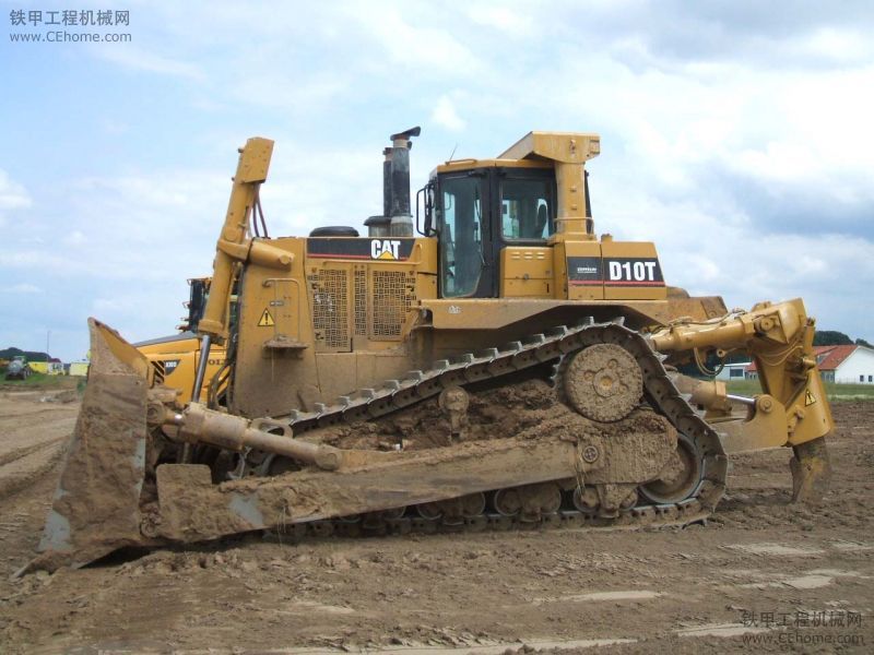 Cat D10T