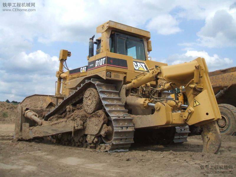 Cat D10T