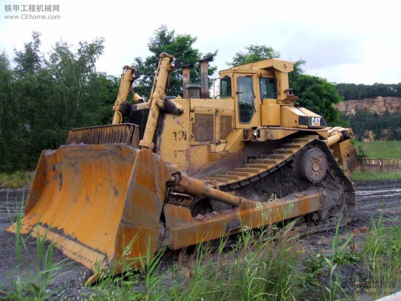 CAT D11N