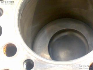 320C换汽缸床!随便拍了一起做事的车!