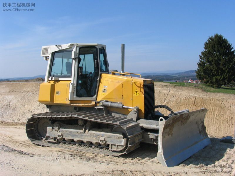 Liebherr PR 714