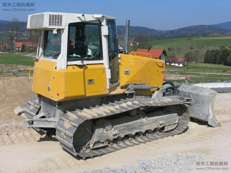 Liebherr PR 714