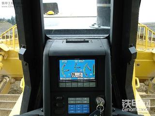 Komatsu D155AX