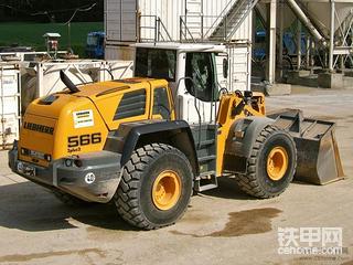 利勃海尔轮式装载机566