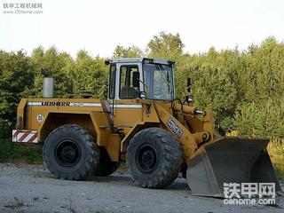 利勃海尔轮式装载机531
