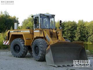 利勃海尔轮式装载机531