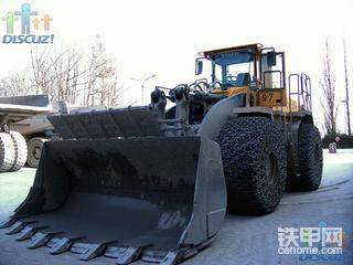 沃尔沃轮式装载机 L 330E