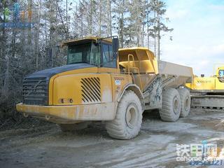 Volvo A25D礦卡