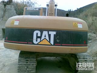2001年的卡特320C