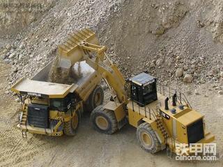 大型卡特轮式装载机992K