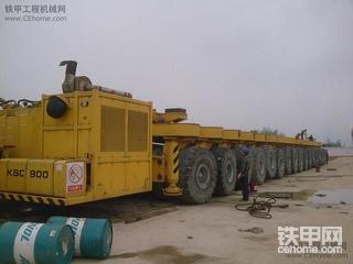 庞然大物==64个米其林轮胎运桥机械车