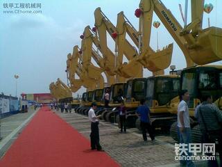 广西小松体验日-手机拍照片