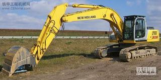 纽荷兰E305挖掘机