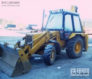 JCB 3CX Turbo两头忙