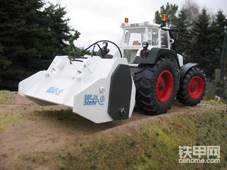 拖拉机配套设备及工程机械模型