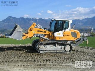利勃海爾系列之 LR 634履帶裝載機(jī)