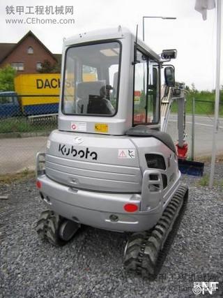 好靓丽的久保 KX 61 小挖