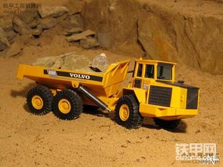 沃尔沃多种机械模型各个都挺美的