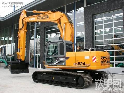 加藤HD824V-LC挖掘机