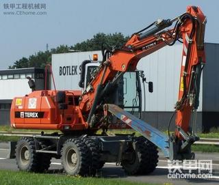 特雷克斯系列 TW 160輪挖