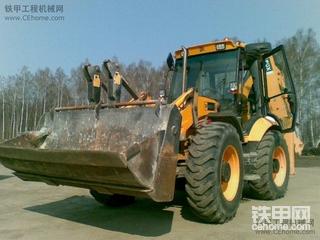 实拍JCB 4 CX两头忙