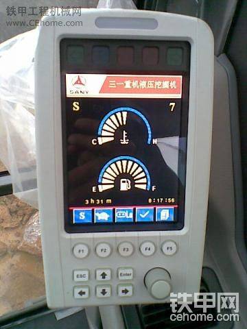 谈谈我操作的三一SY215C-8的吧