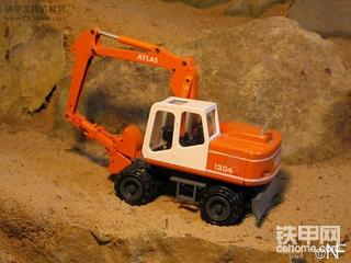 多种品牌工程机械模型大合集