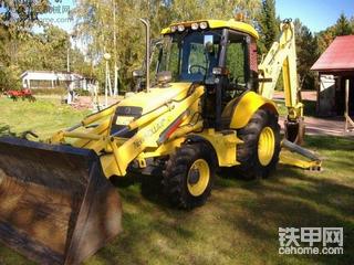 纽荷兰 110LB 4x4两头忙