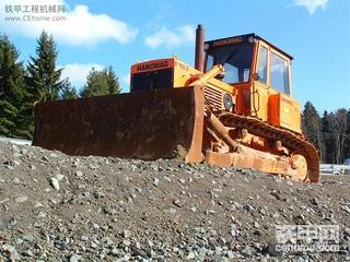 哈诺玛格早期的 D 700 D推土机