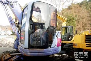 看看二手市场里的小松PC 75挖掘机