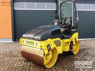 宝马格轻型BW120AD-4双钢轮振动压路机