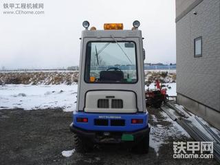 三菱WS210A除雪裝載車