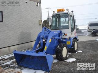 三菱WS210A除雪裝載車