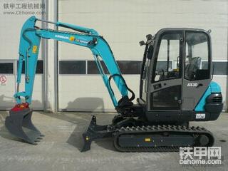 埃尔曼 AX30-3小型橡胶履带挖掘机