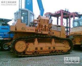 德国Chetra 3501c 和TG 503C推土机